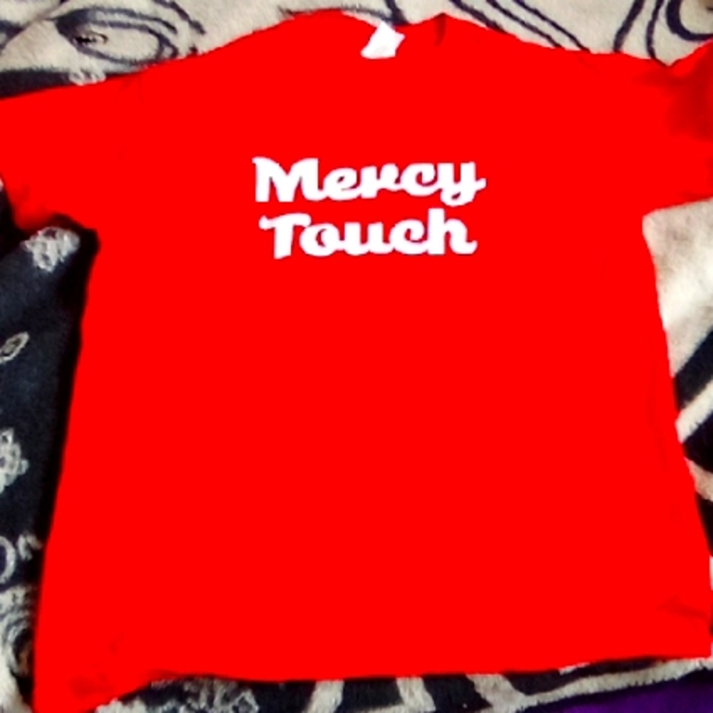 Mens Mercy Touch Red T-Shirt Size M